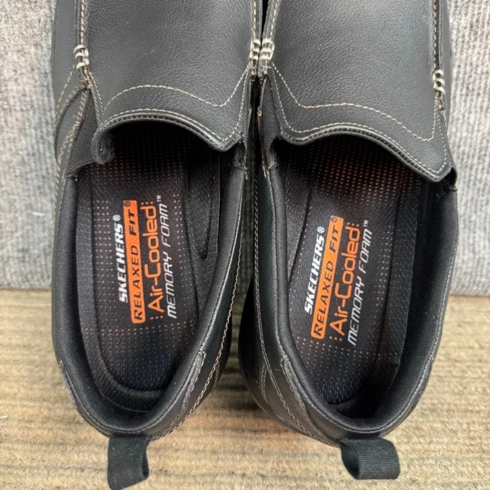 Skechers relaxed fit